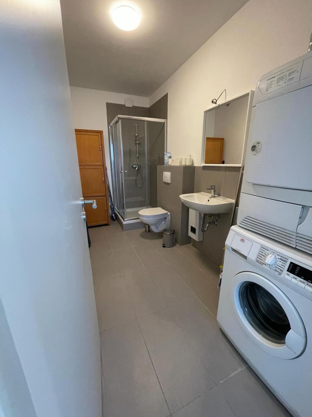 Haus Charlottenburg 3, Zentrumsnah Gelegen, Mit Blick Auf Festung, Mit Sauna Option
